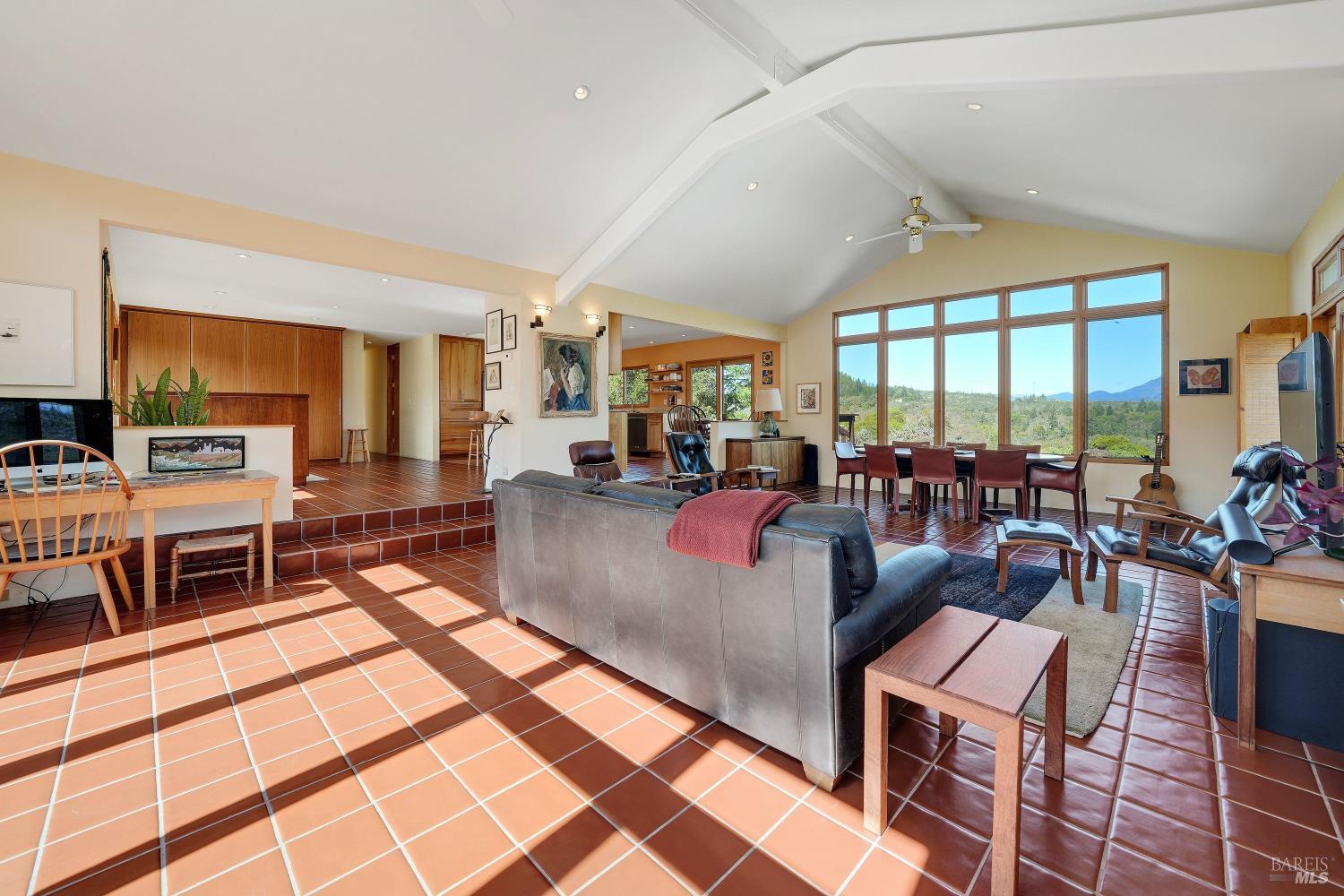 5809 Sharp Road Calistoga CA 94515