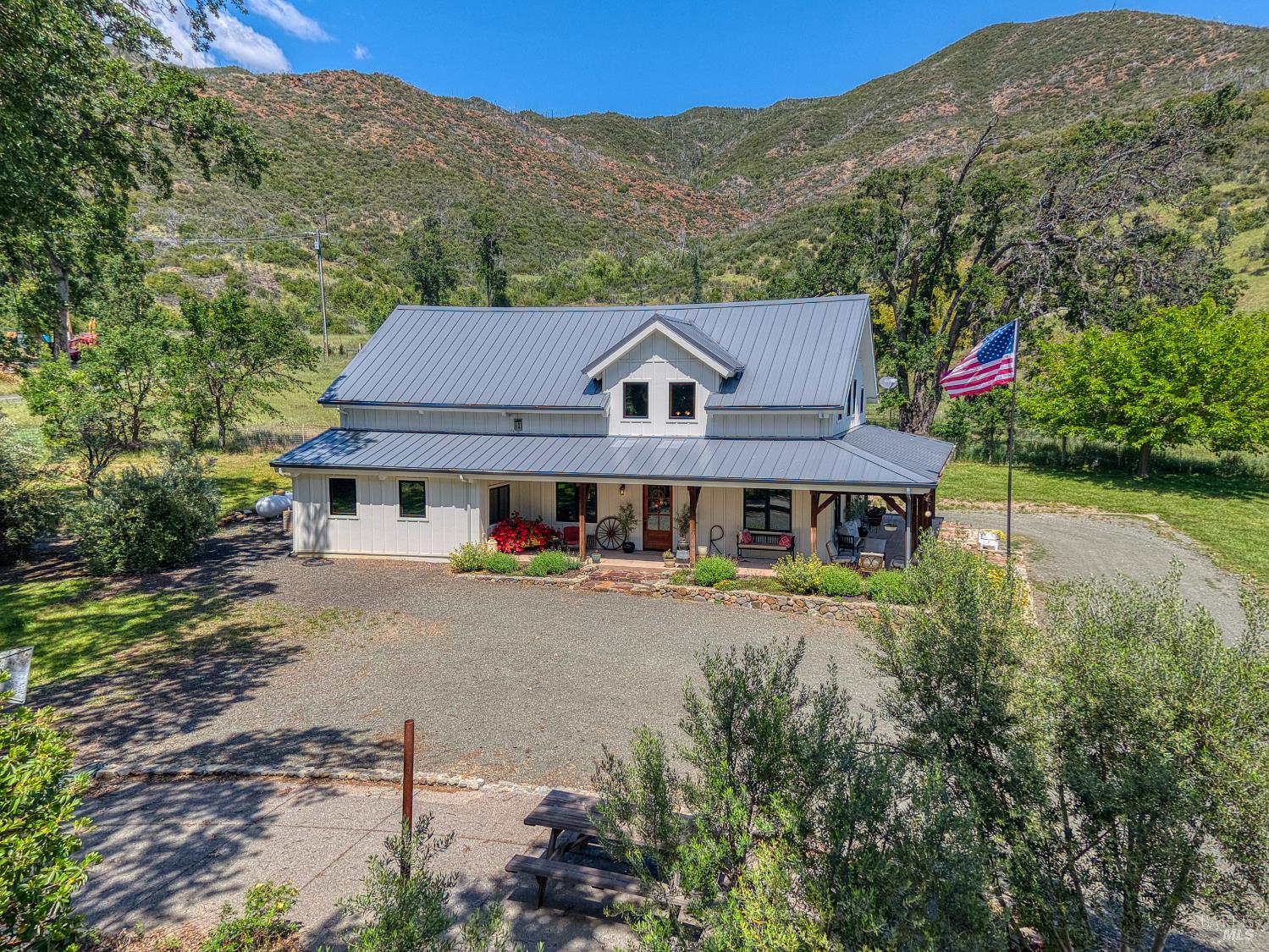 19676 Highway 175 Middletown CA 95461