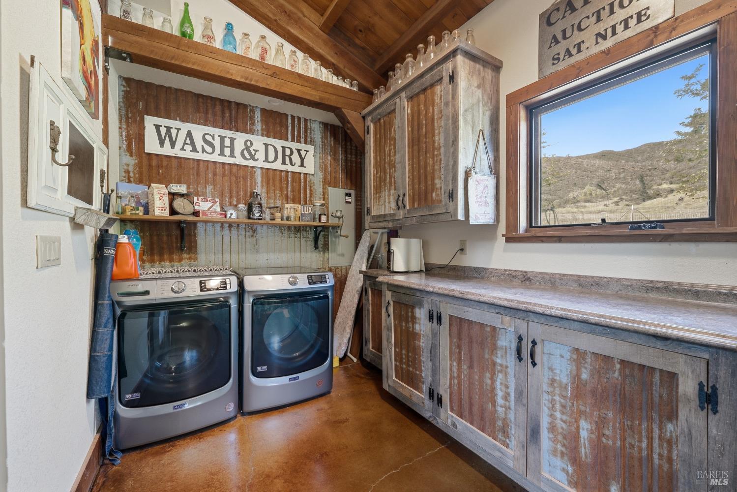 19676 Highway 175 Middletown CA 95461