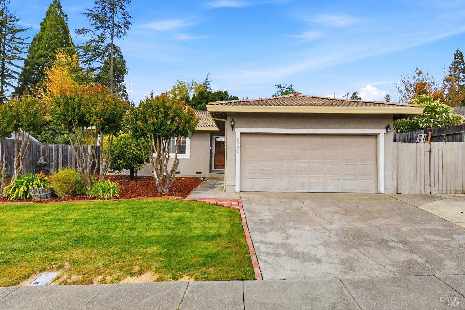 8252 Valley View Drive Sebastopol CA 95472