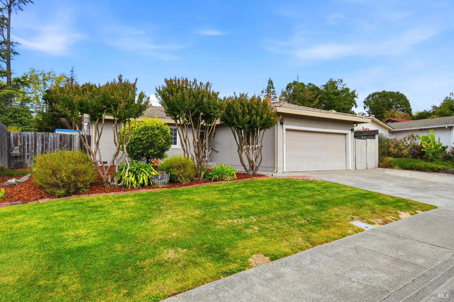8252 Valley View Drive Sebastopol CA 95472