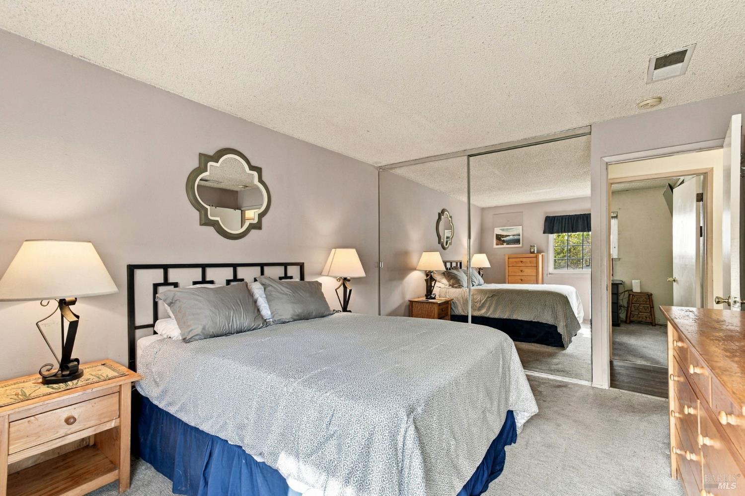 8252 Valley View Drive Sebastopol CA 95472