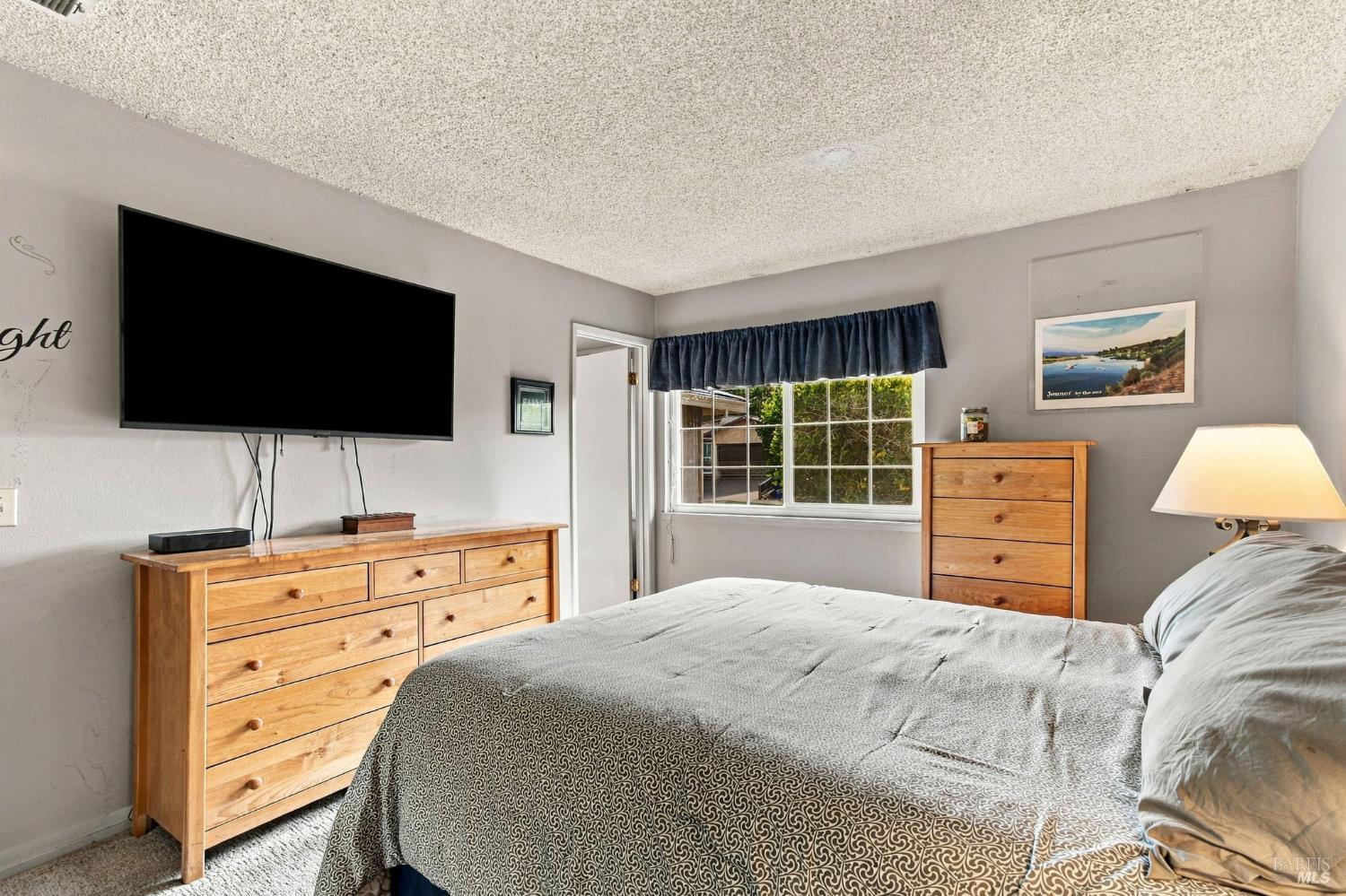 8252 Valley View Drive Sebastopol CA 95472