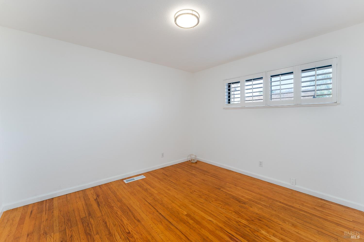 1803 S Dora Street Ukiah CA 95482