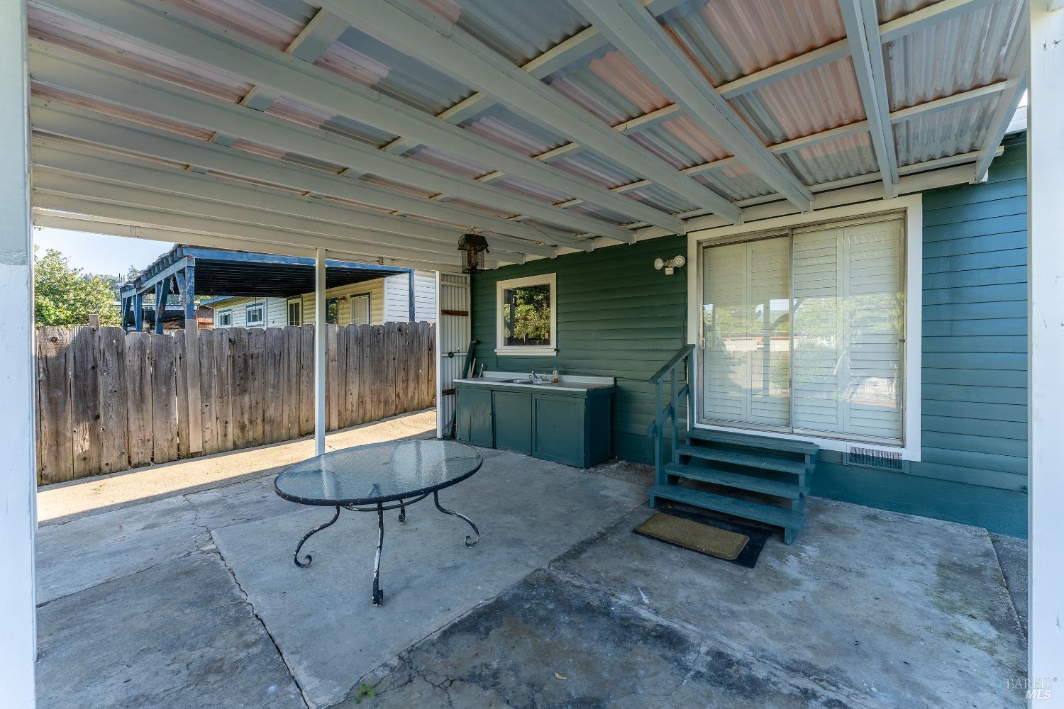 1803 S Dora Street Ukiah CA 95482