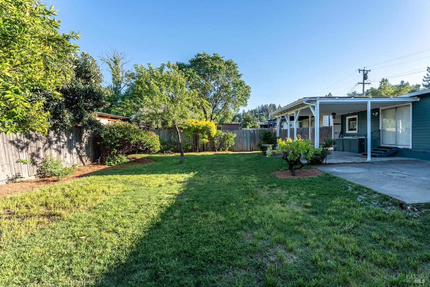 1803 S Dora Street Ukiah CA 95482