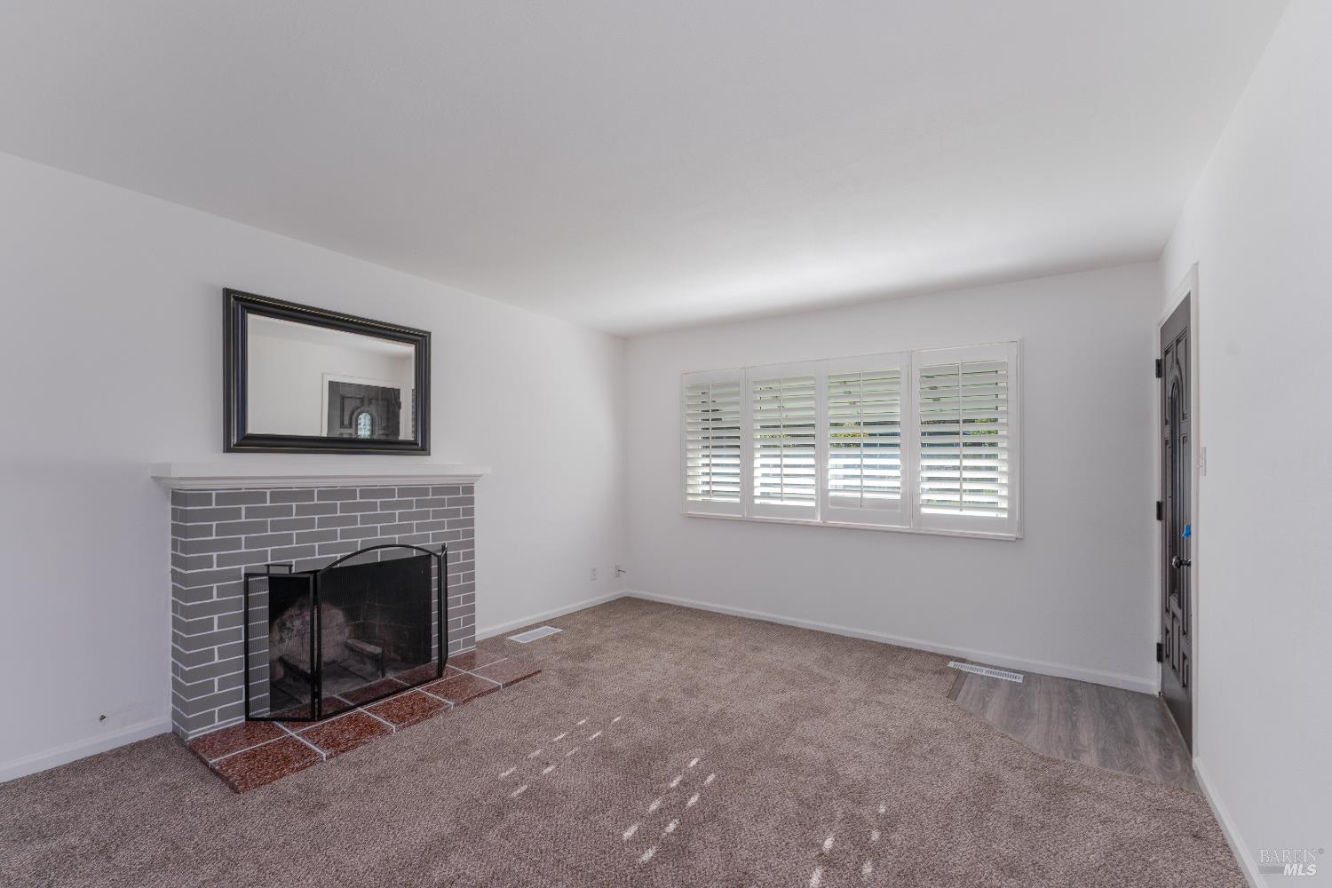 1803 S Dora Street Ukiah CA 95482
