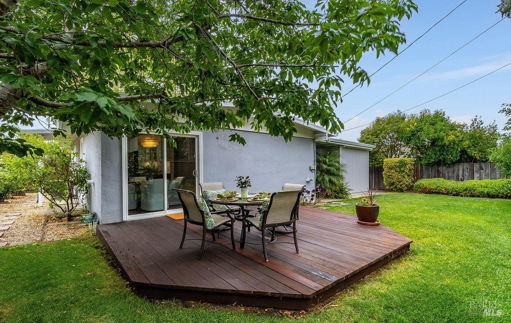230 Grapewood Street Vallejo CA 94591