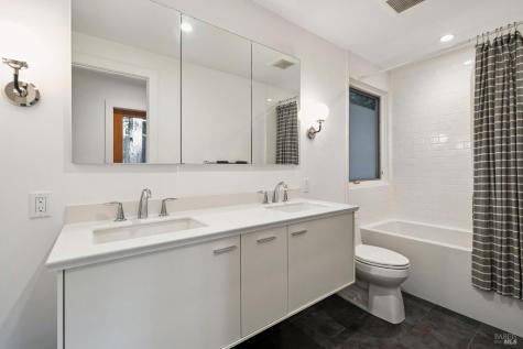 20 Winwood Place Mill Valley CA 94941