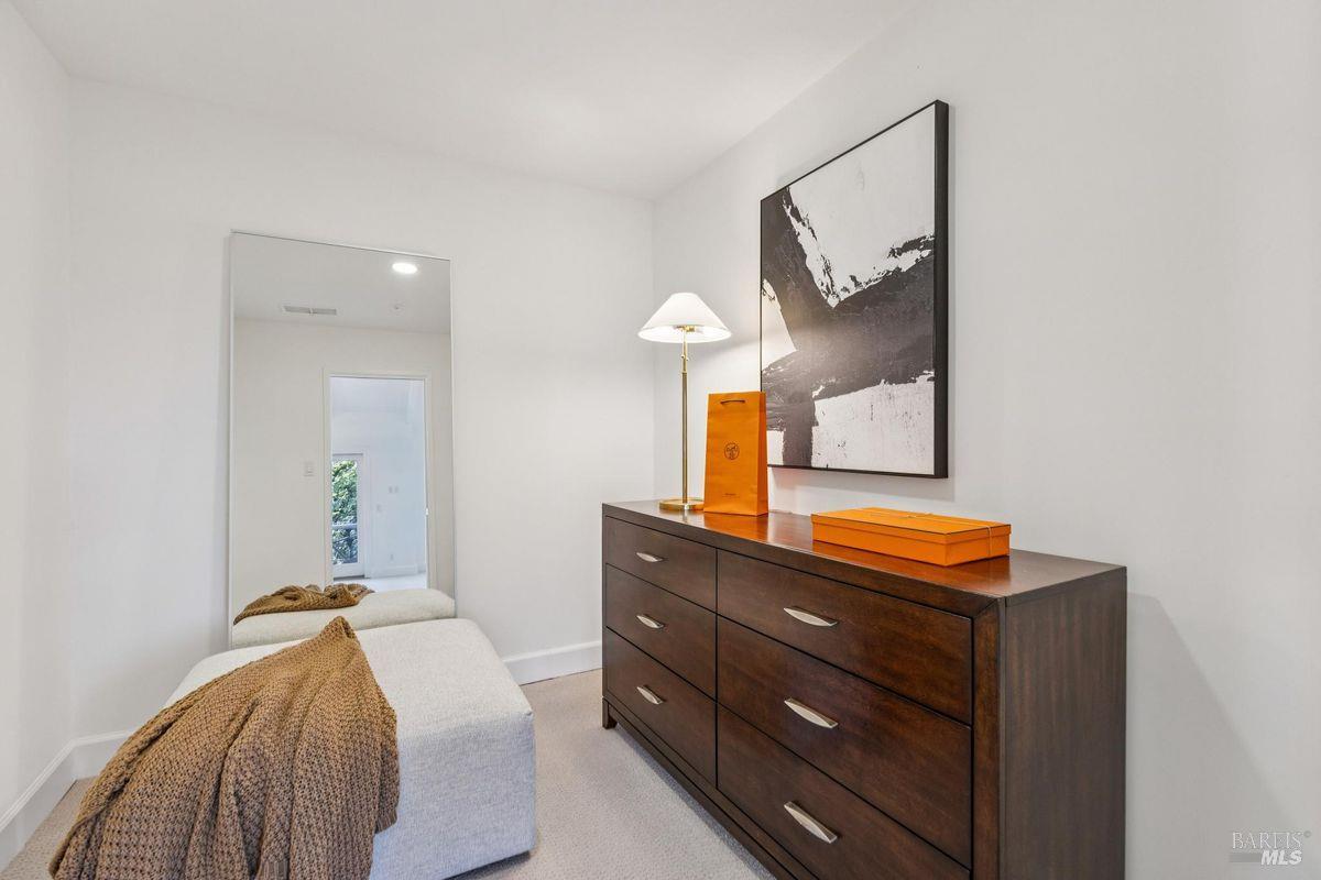 17 Tanfield Road Tiburon CA 94920