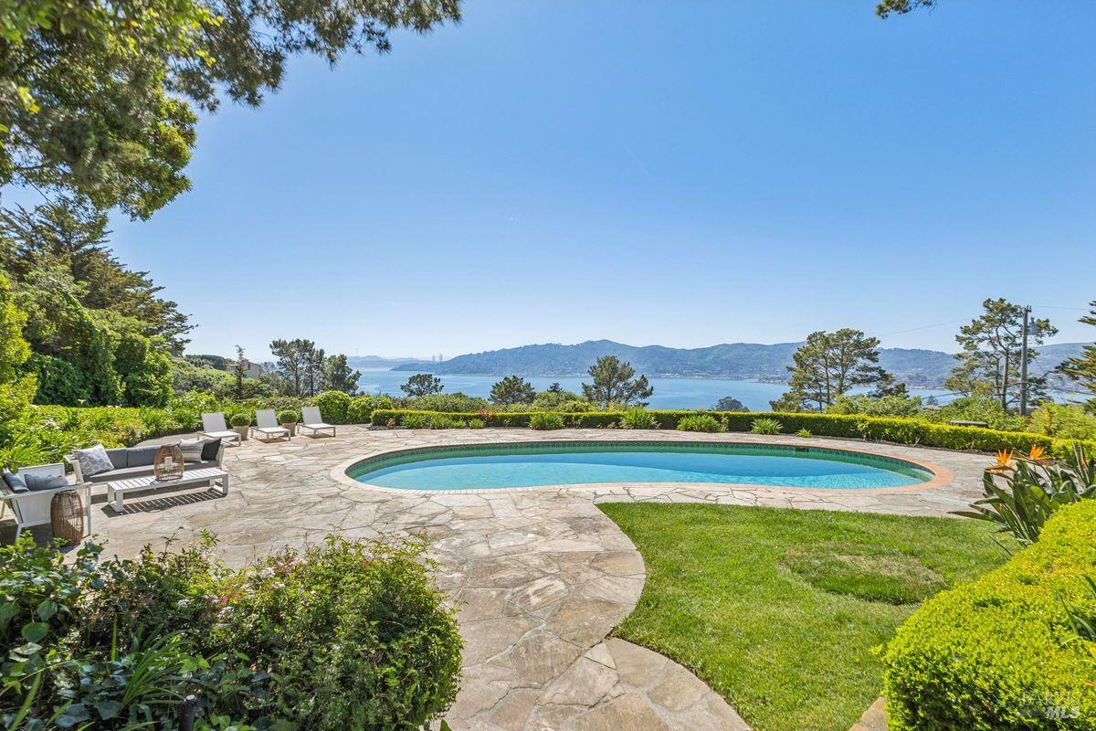 17 Tanfield Road Tiburon CA 94920
