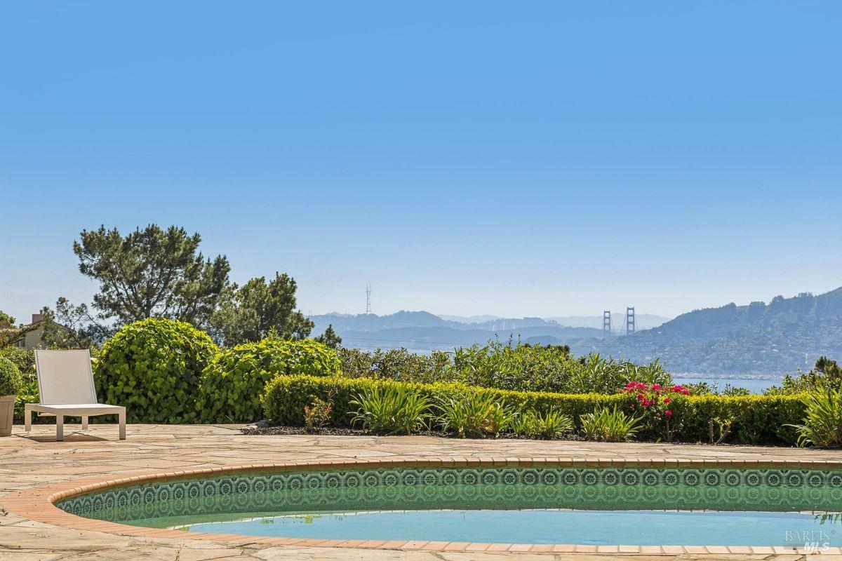 17 Tanfield Road Tiburon CA 94920
