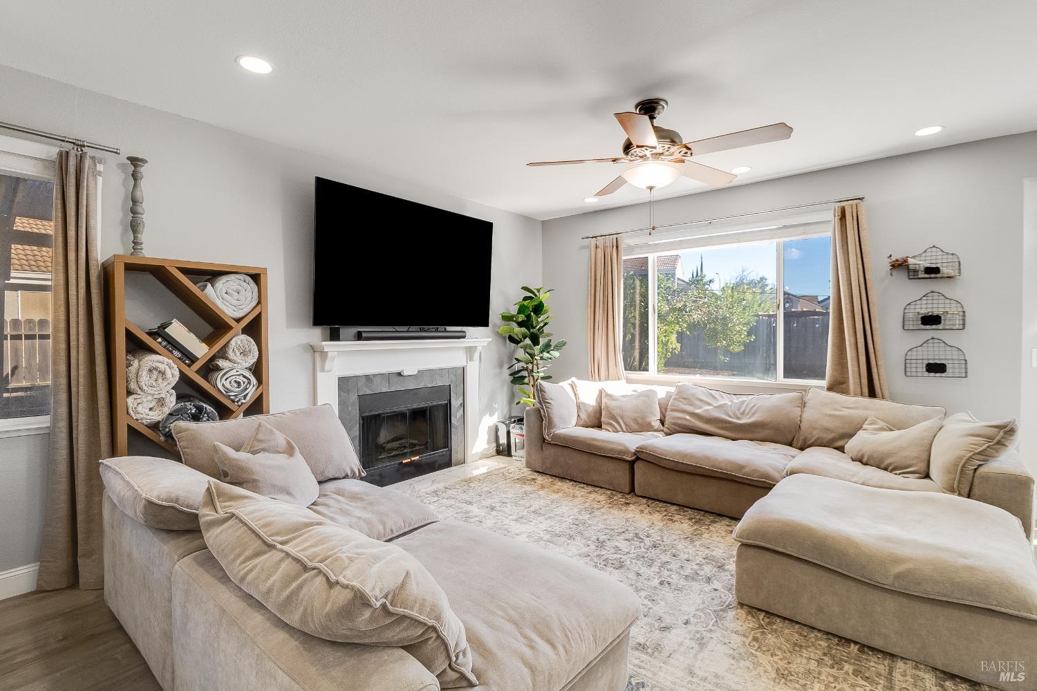 724 Bundoran Way Vacaville CA 95688
