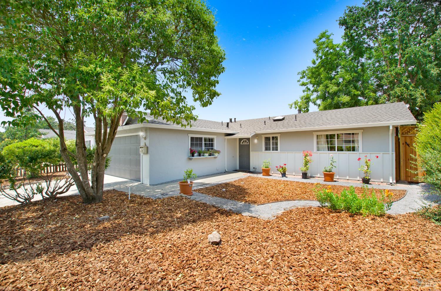 2721 Comanche Street Santa Rosa CA 95403