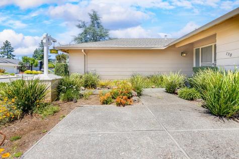 138 Oak Shadow Drive Santa Rosa CA 95409