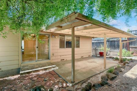 138 Oak Shadow Drive Santa Rosa CA 95409