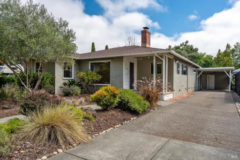 232 N Washington Street Cloverdale CA 95425