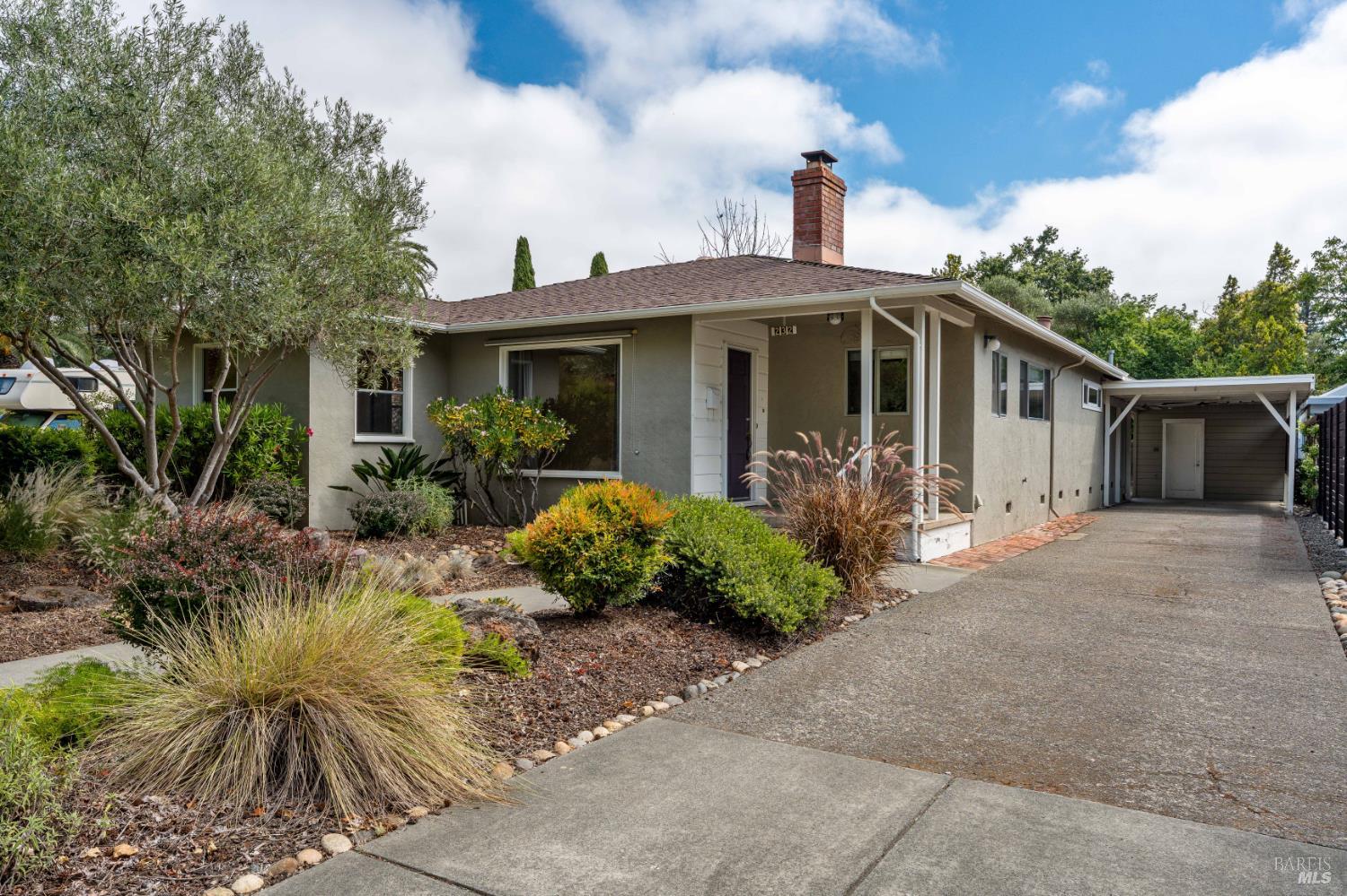 232 N Washington Street Cloverdale CA 95425