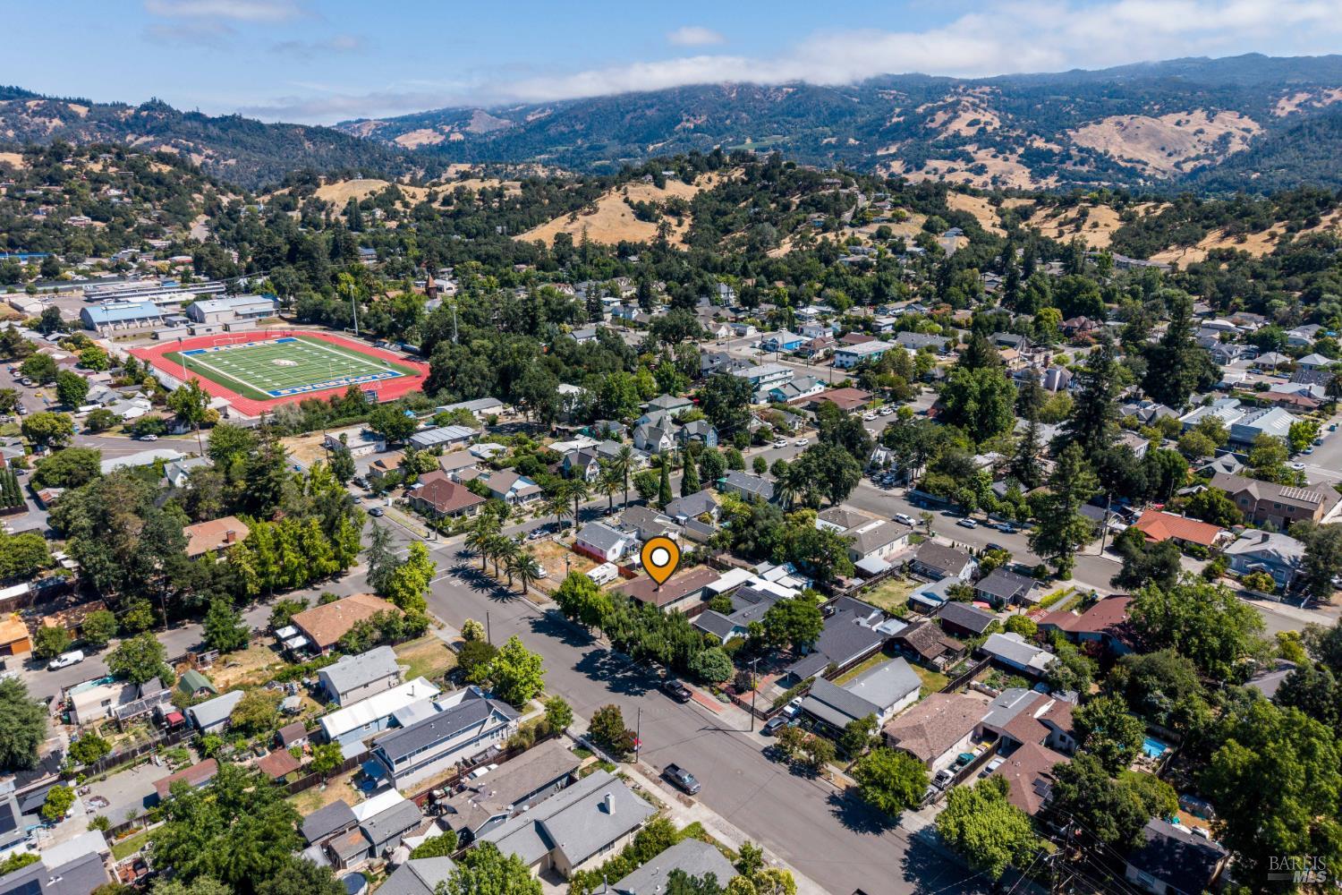 232 N Washington Street Cloverdale CA 95425
