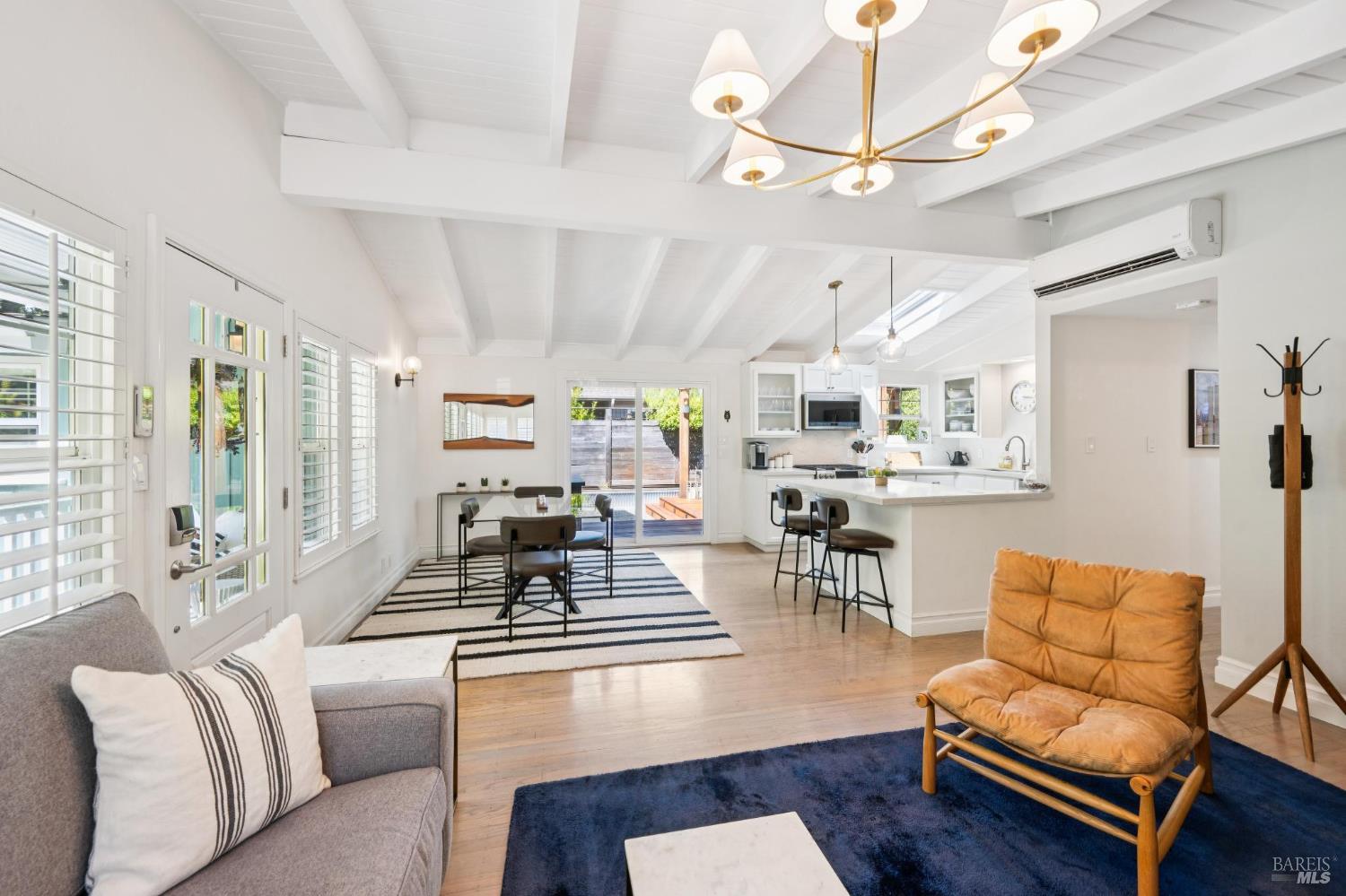 420 Moll Court Sonoma CA 95476
