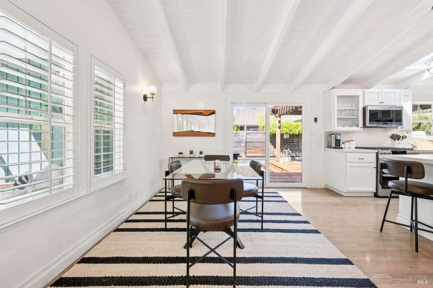 420 Moll Court Sonoma CA 95476