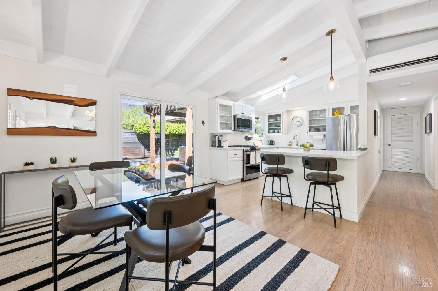 420 Moll Court Sonoma CA 95476