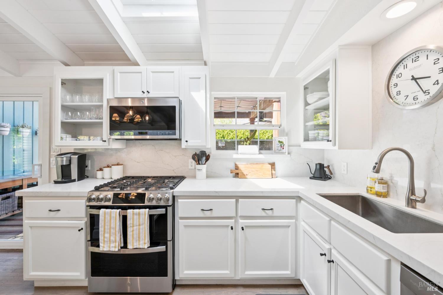 420 Moll Court Sonoma CA 95476