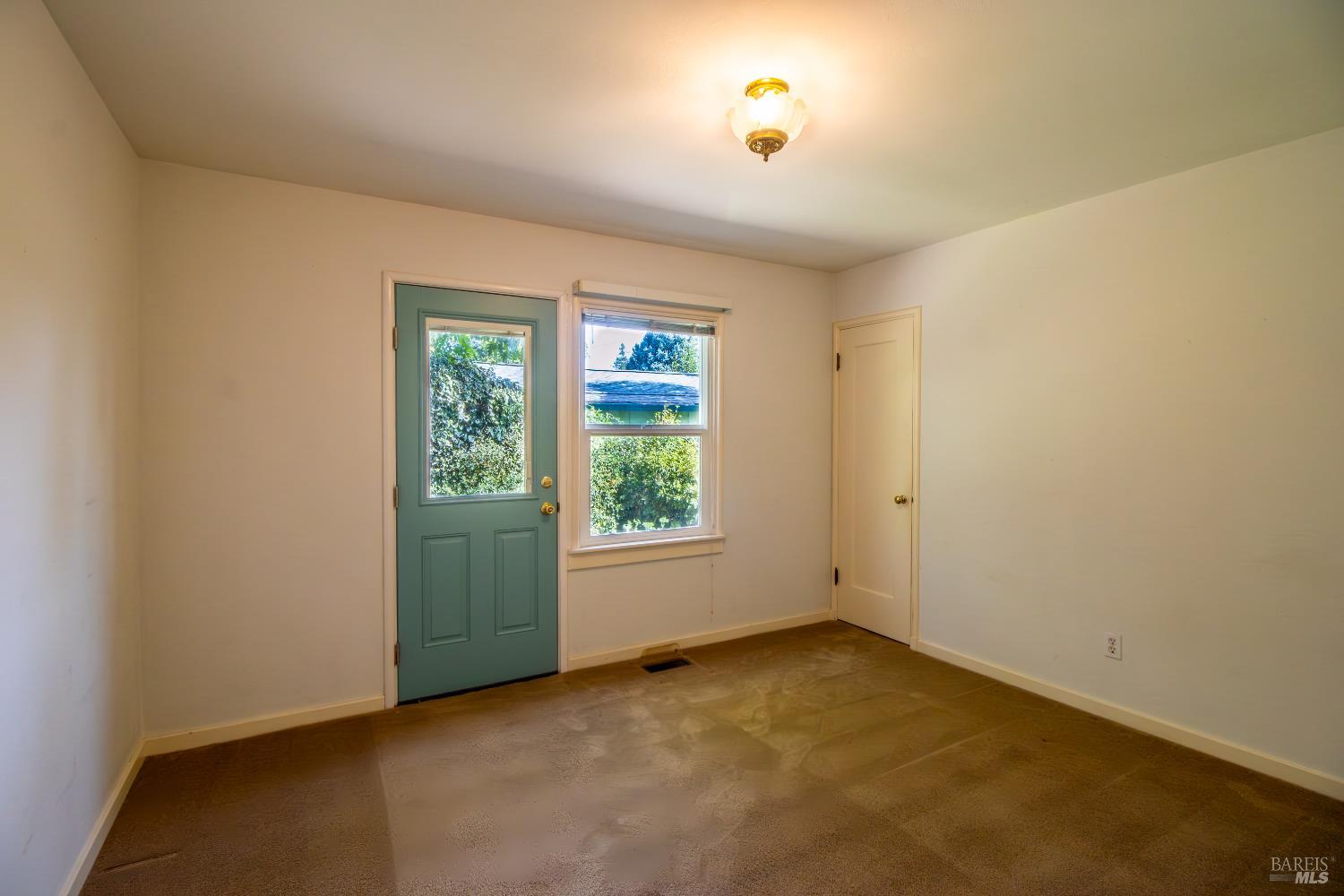 806 W Mill Street Ukiah CA 95482