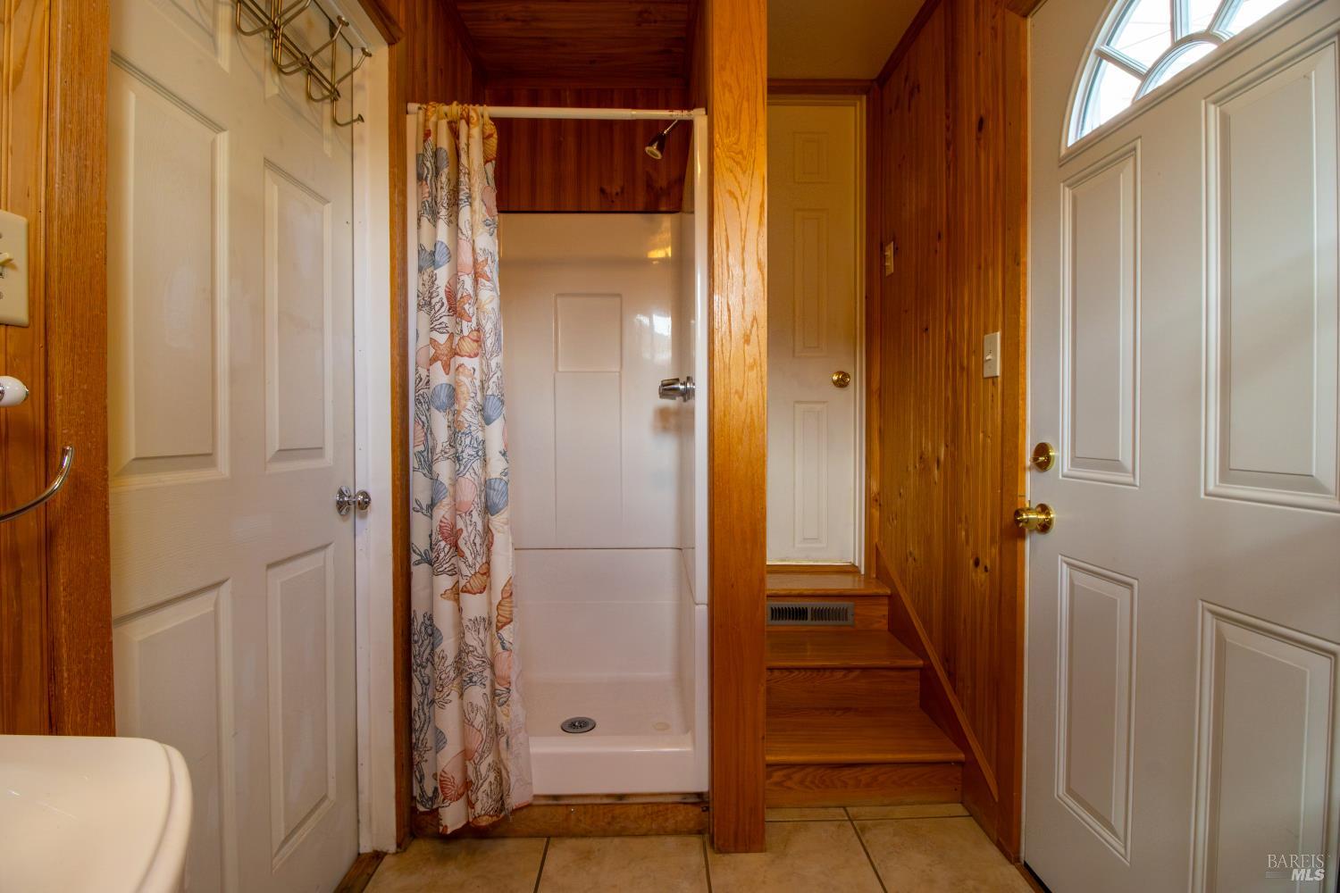 806 W Mill Street Ukiah CA 95482