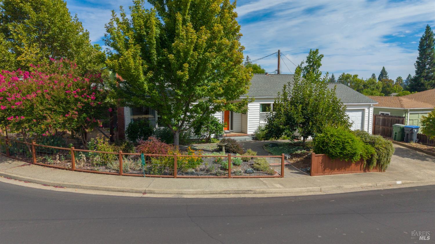 806 W Mill Street Ukiah CA 95482
