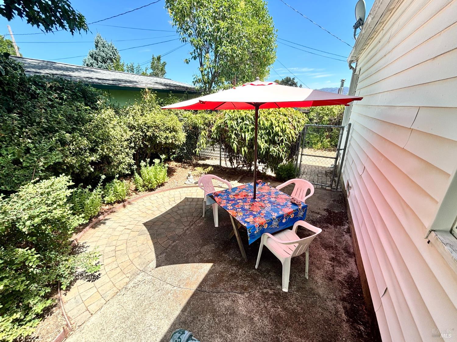 806 W Mill Street Ukiah CA 95482