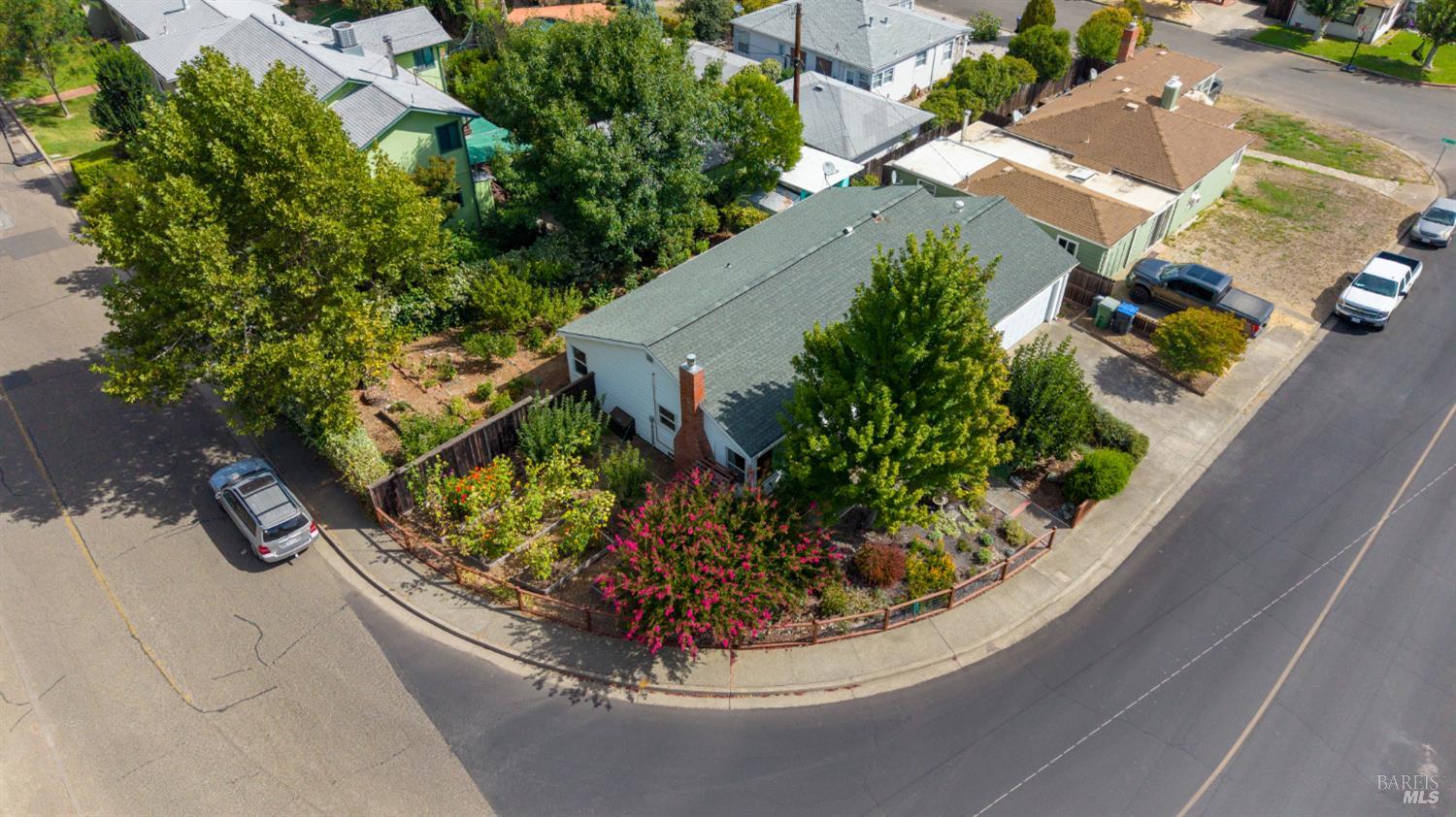 806 W Mill Street Ukiah CA 95482
