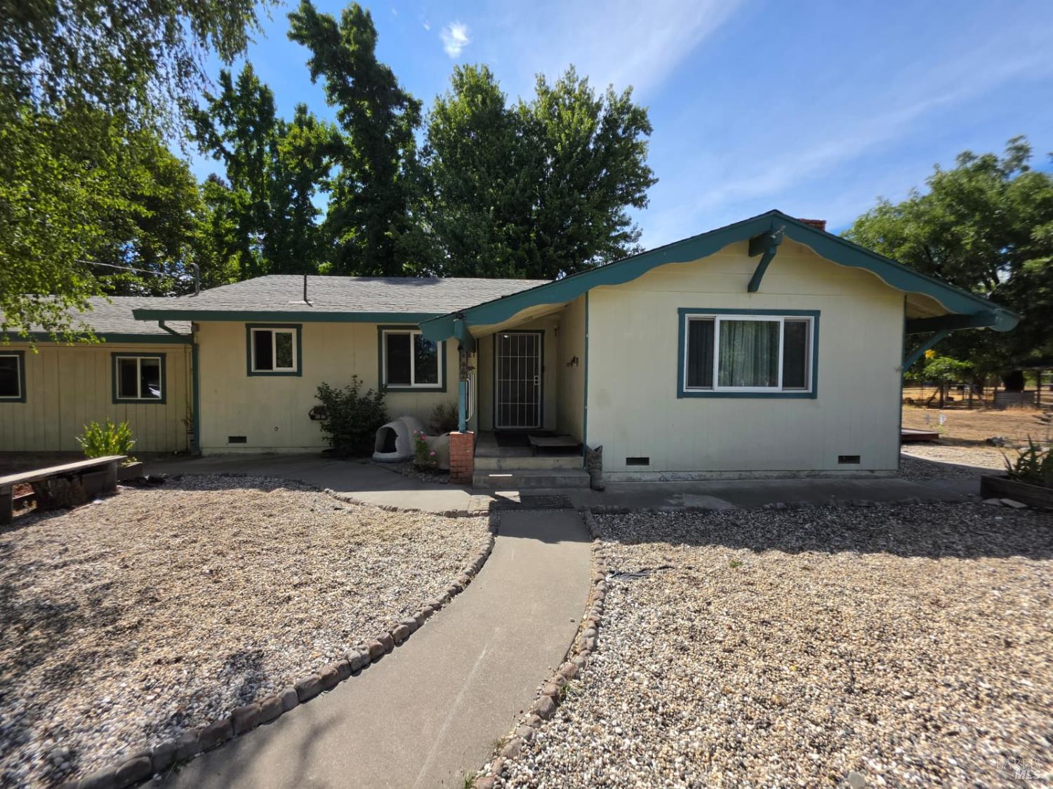 23175 Biggar Lane Covelo CA 95428