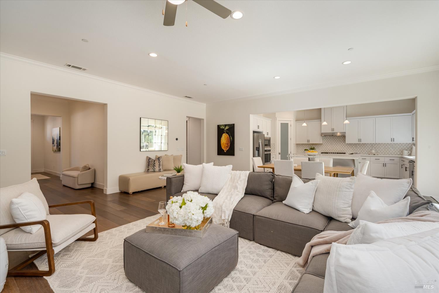 215 Pheasant Court Napa CA 94558