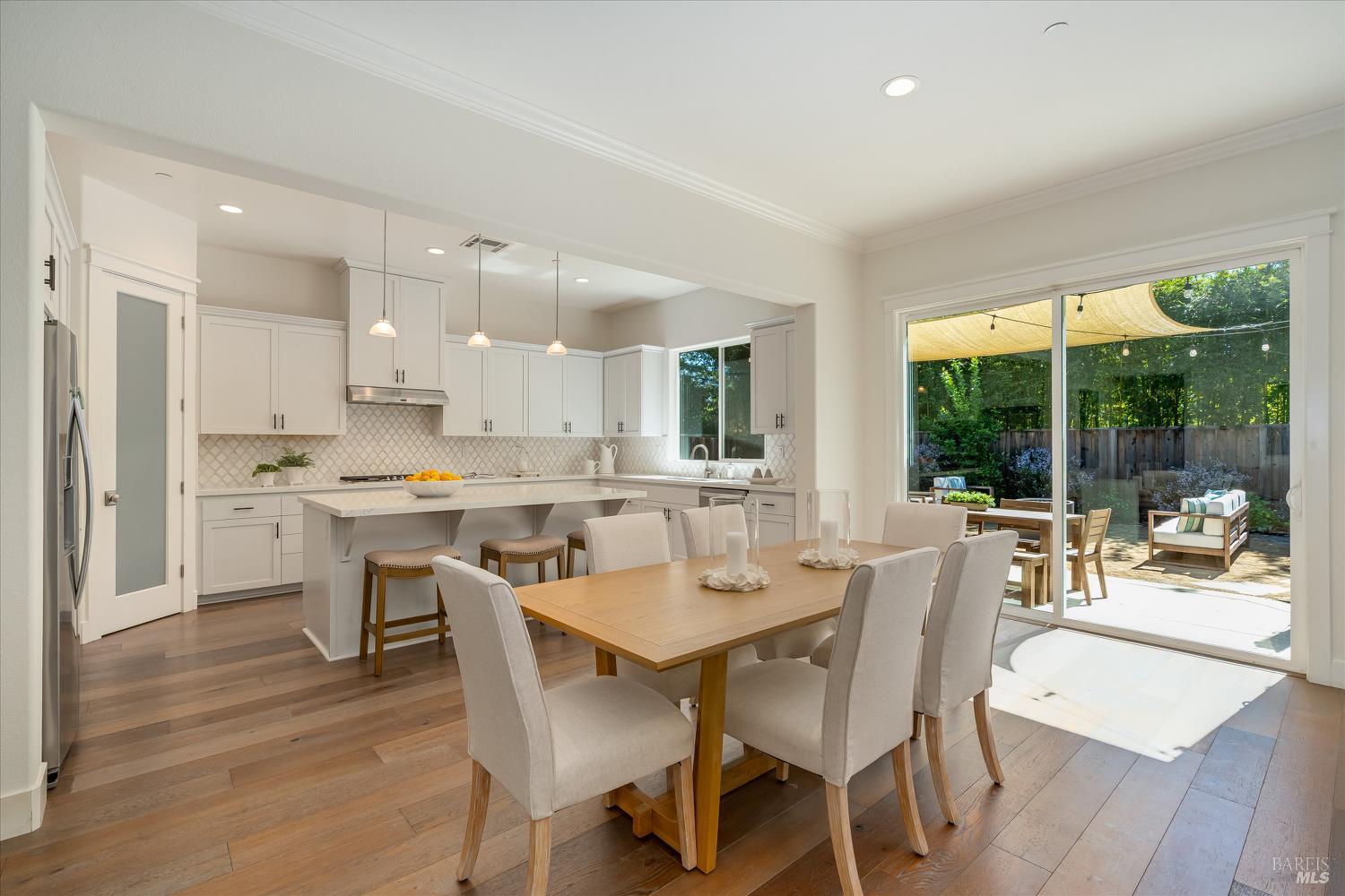 215 Pheasant Court Napa CA 94558
