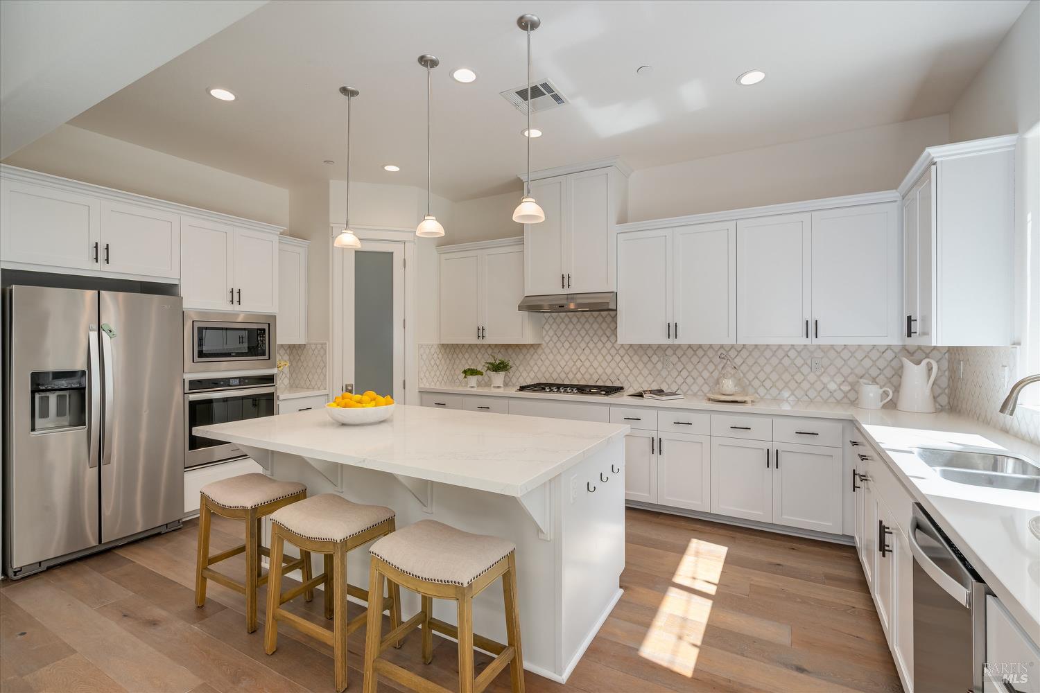 215 Pheasant Court Napa CA 94558