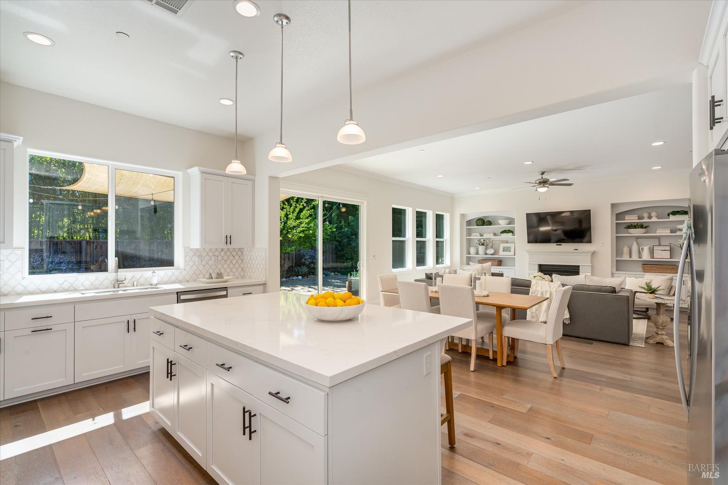 215 Pheasant Court Napa CA 94558