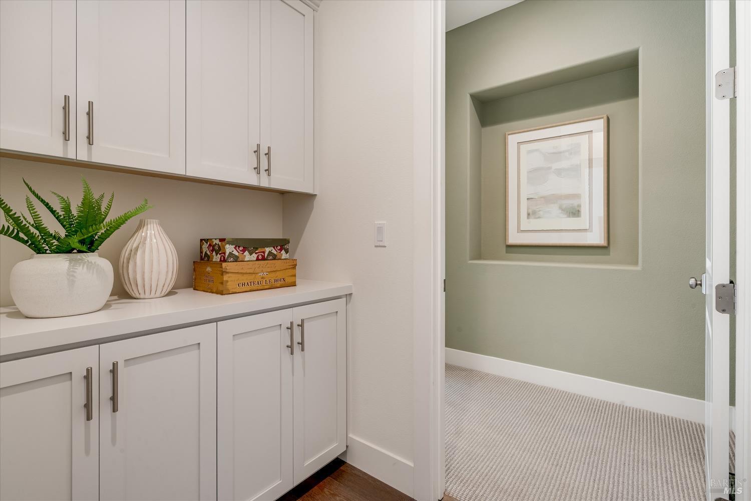 215 Pheasant Court Napa CA 94558