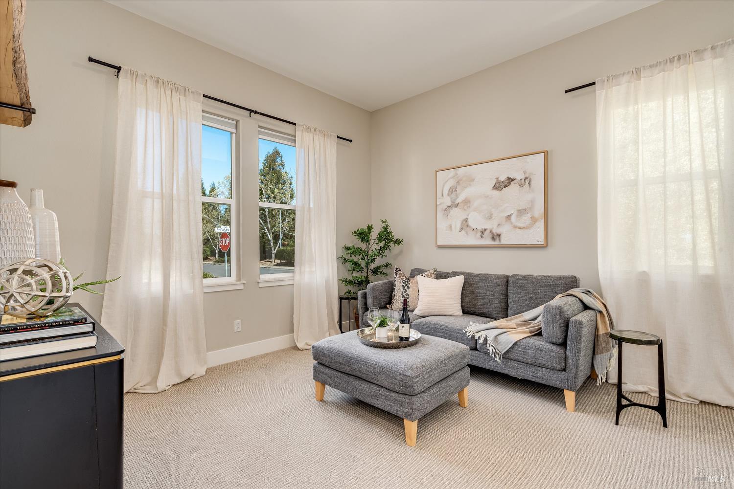 215 Pheasant Court Napa CA 94558