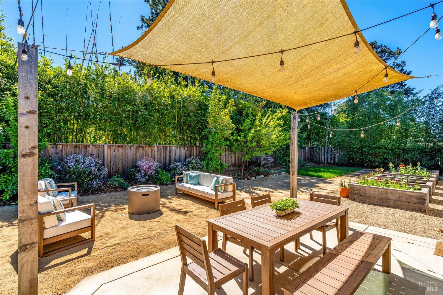 215 Pheasant Court Napa CA 94558