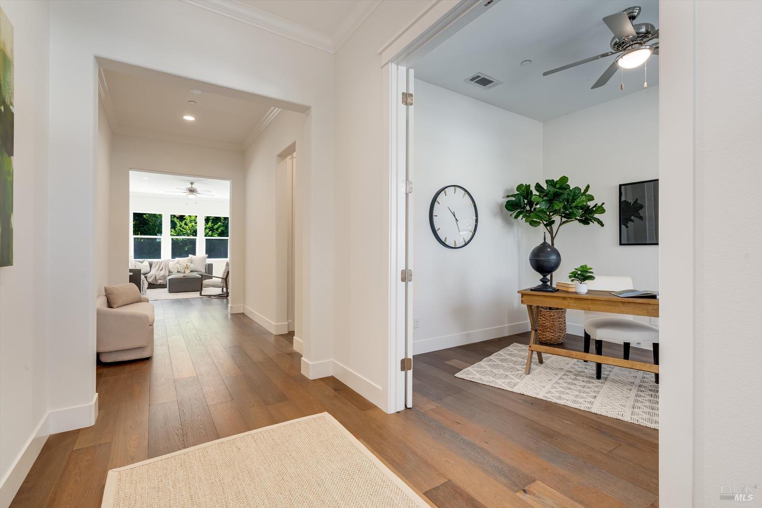 215 Pheasant Court Napa CA 94558