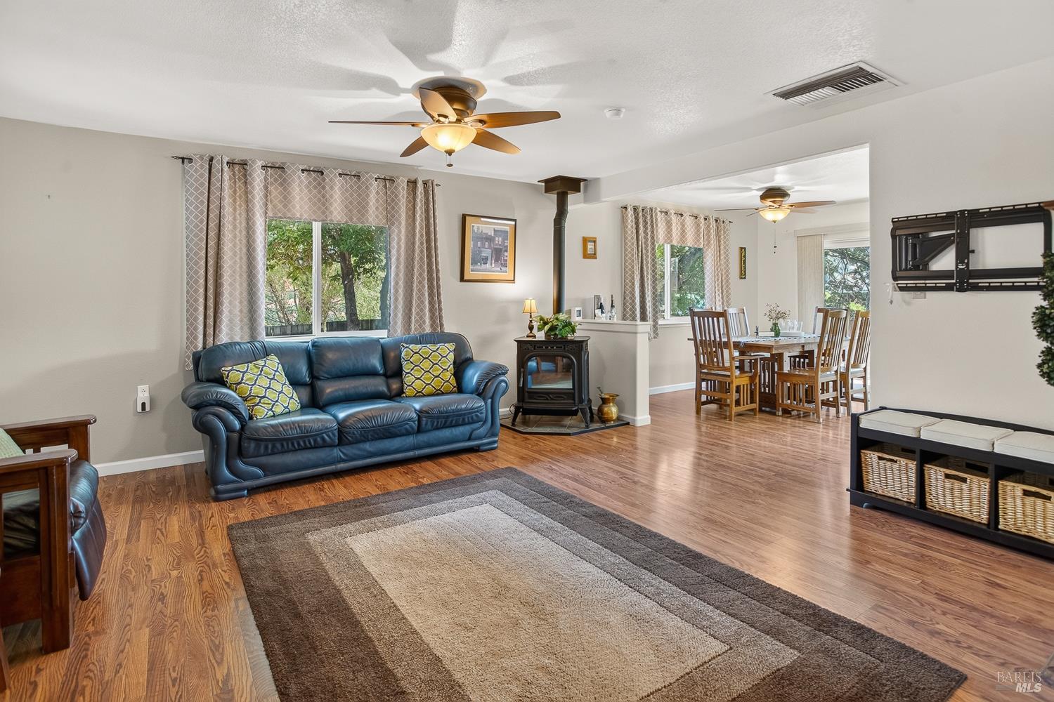 741 Pebble Way Clearlake Oaks CA 95423