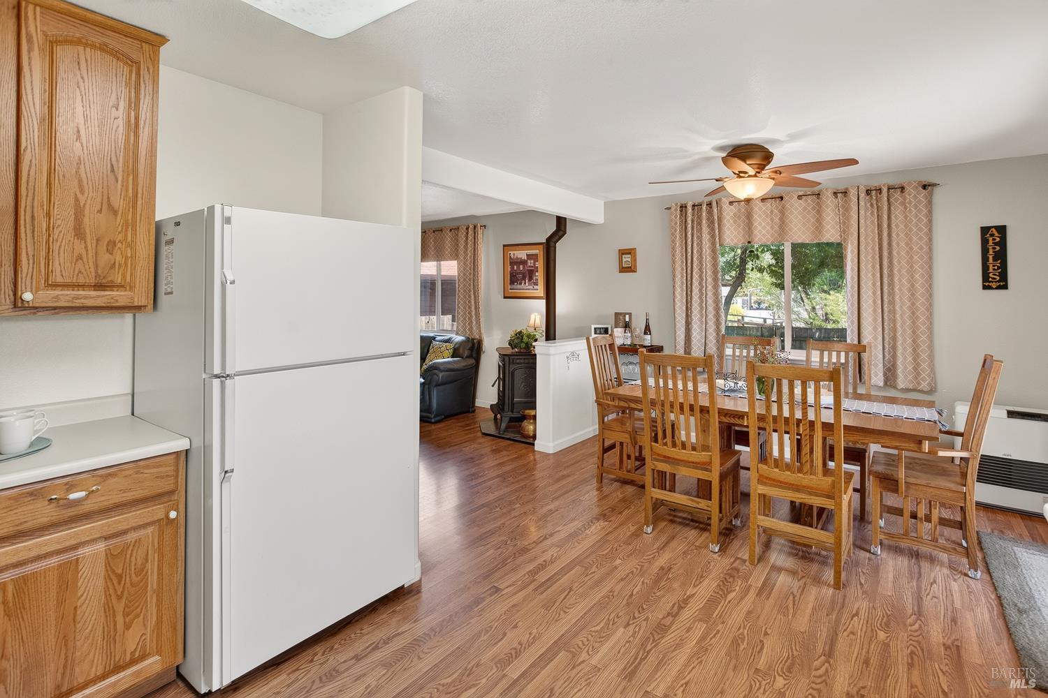 741 Pebble Way Clearlake Oaks CA 95423
