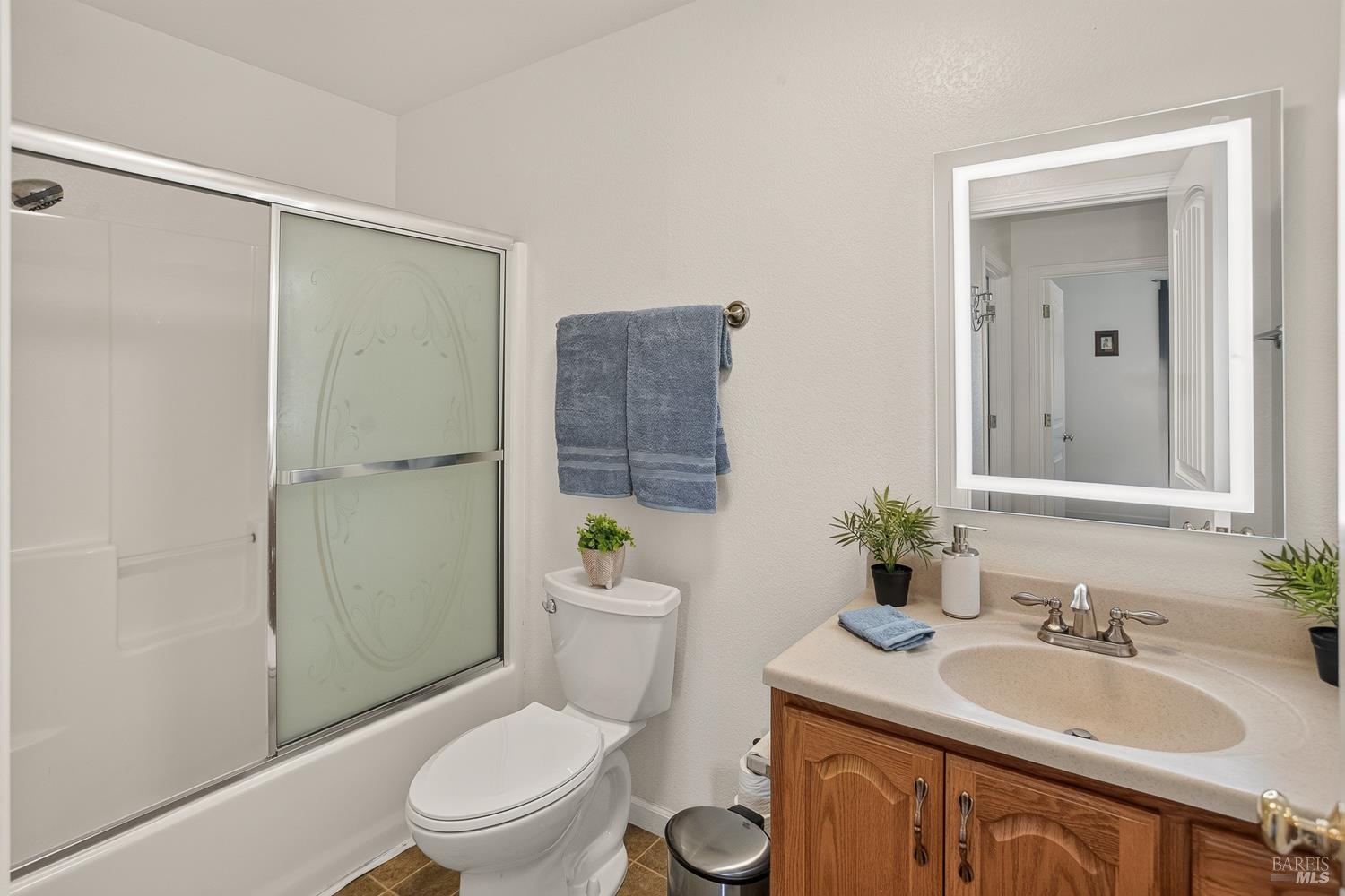 741 Pebble Way Clearlake Oaks CA 95423