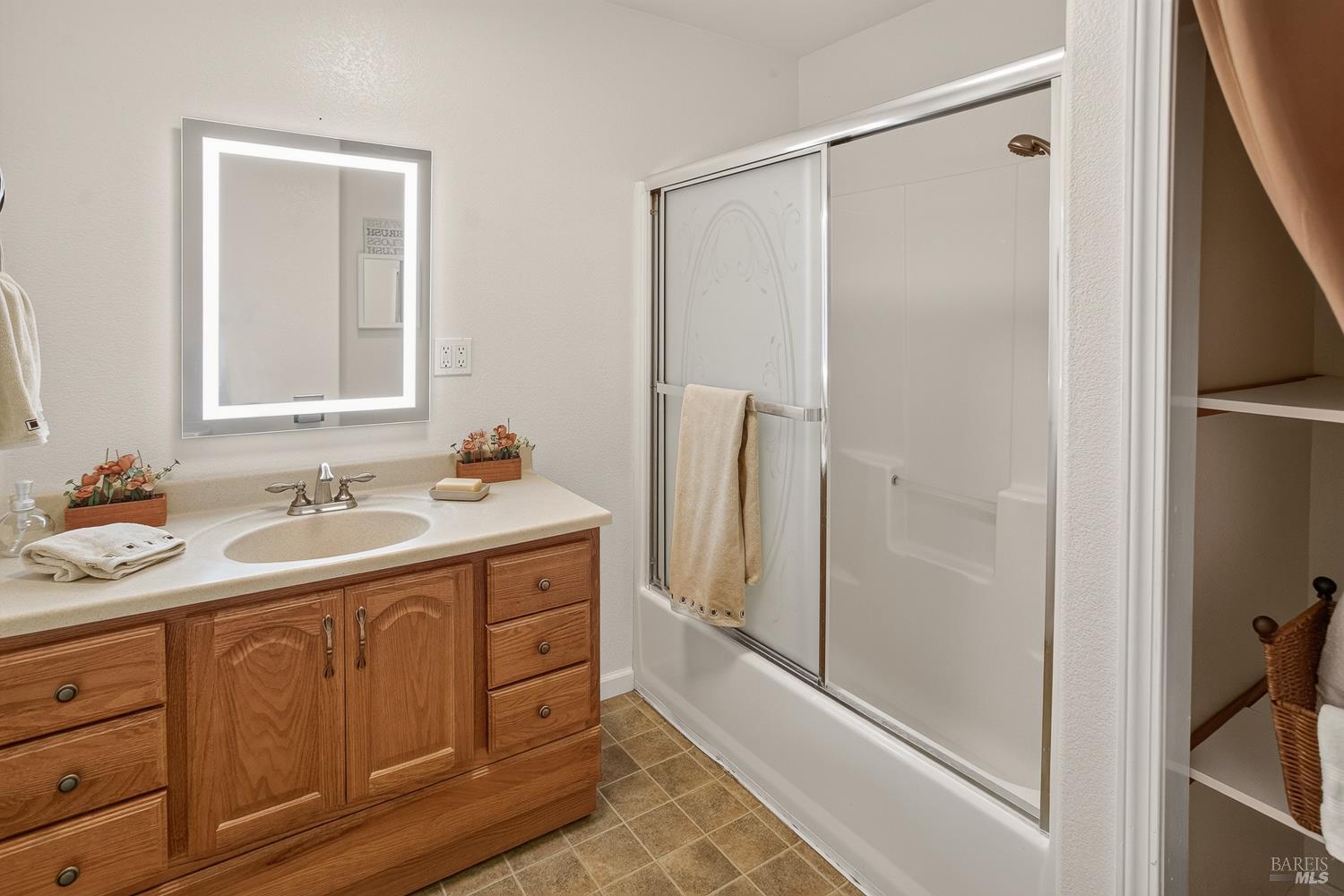 741 Pebble Way Clearlake Oaks CA 95423