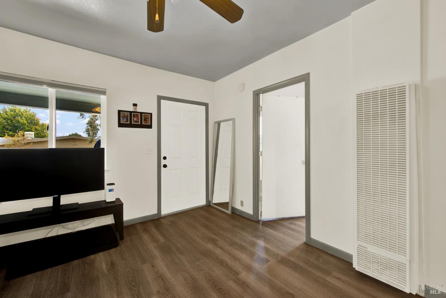 127 Broadway Street Vallejo CA 94590