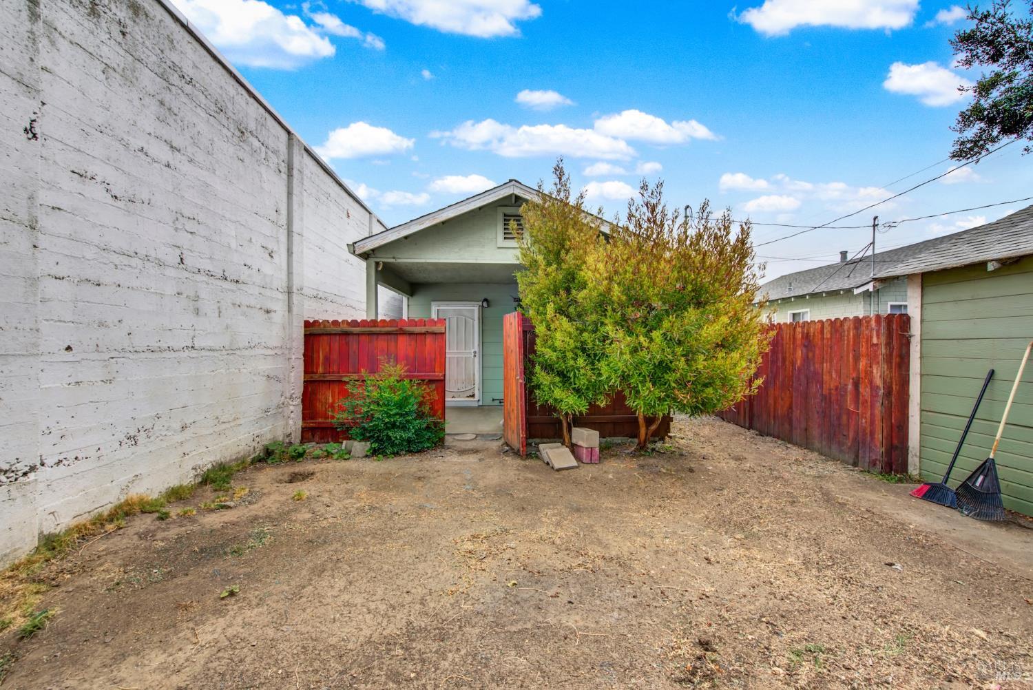 127 Broadway Street Vallejo CA 94590