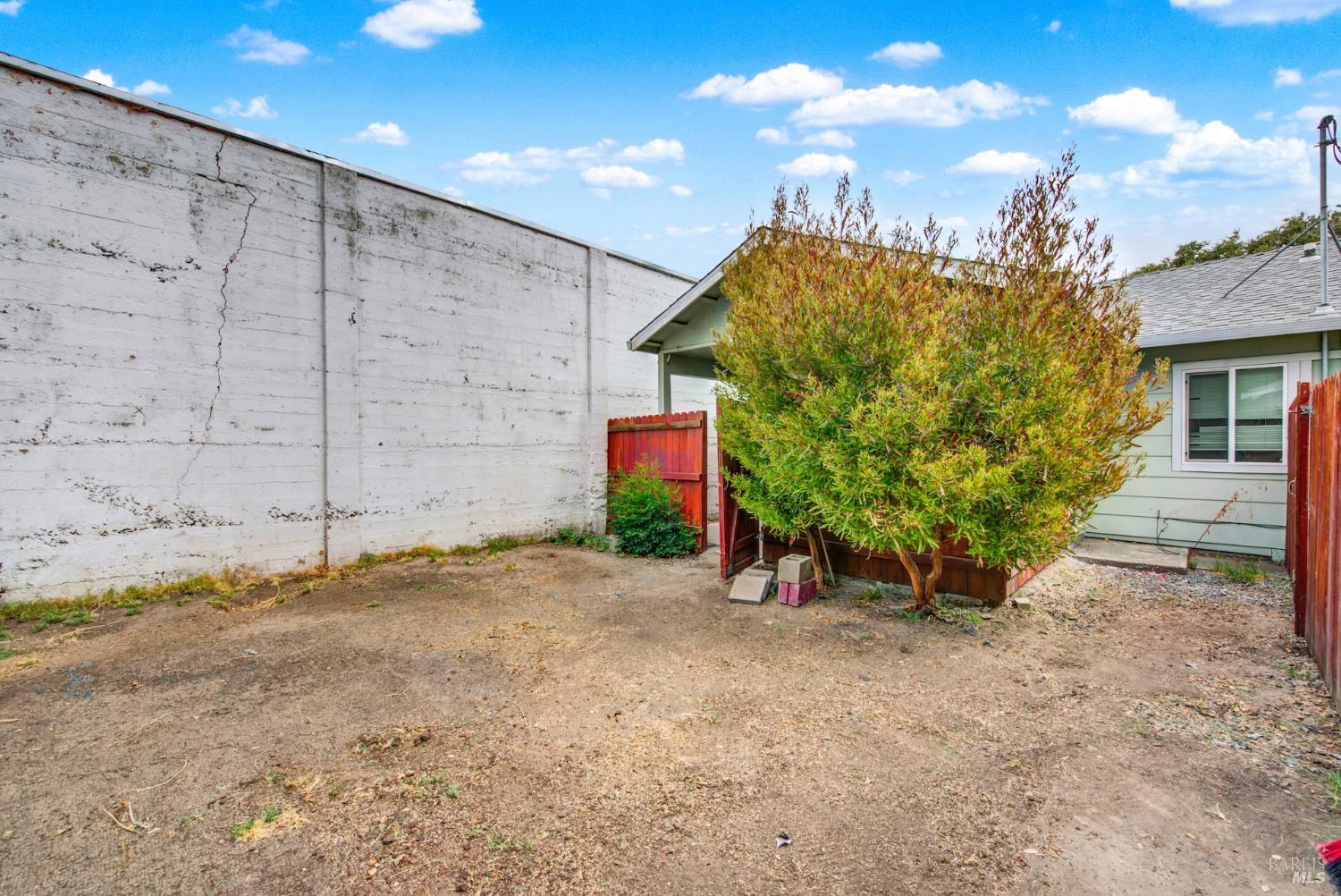 127 Broadway Street Vallejo CA 94590