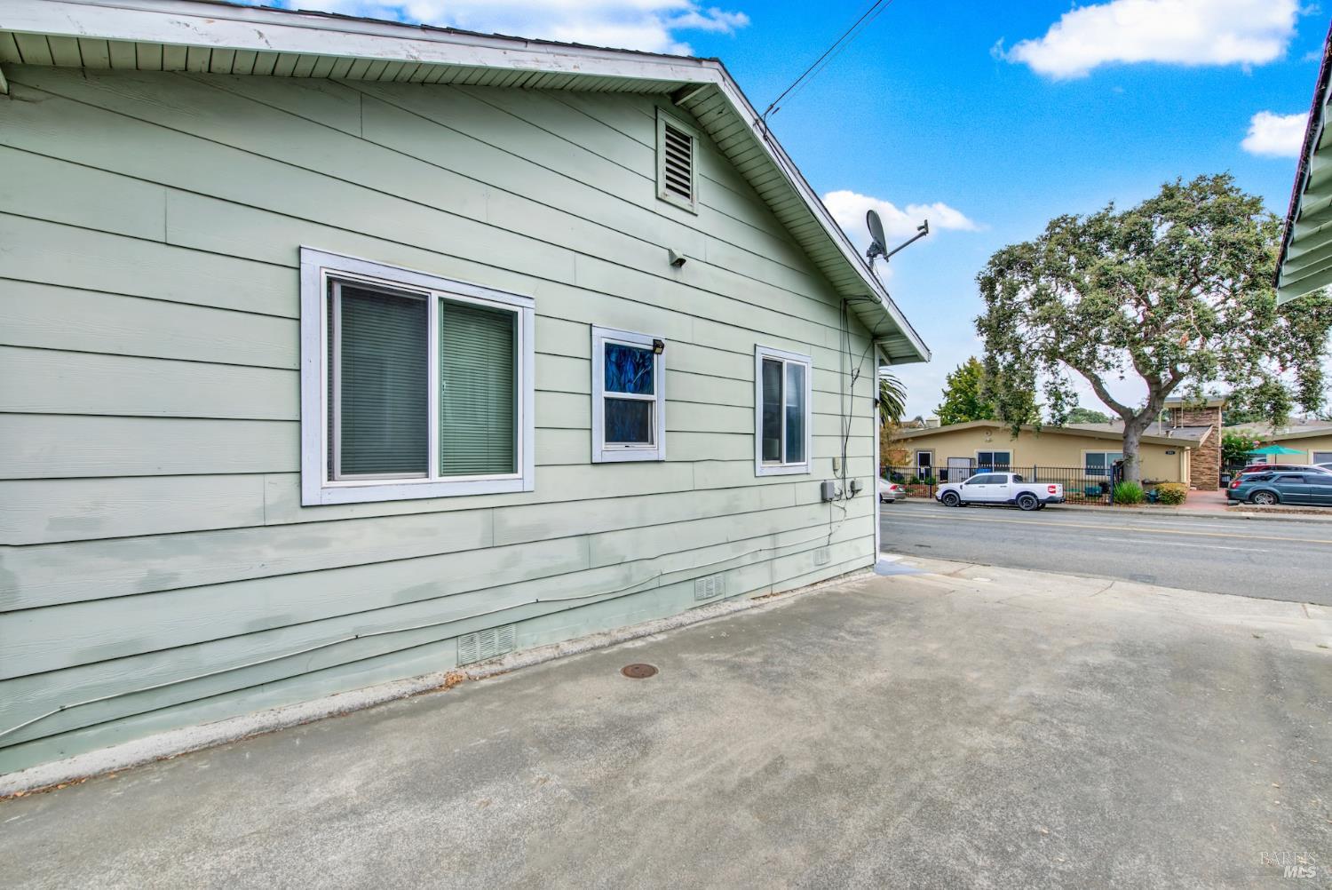127 Broadway Street Vallejo CA 94590