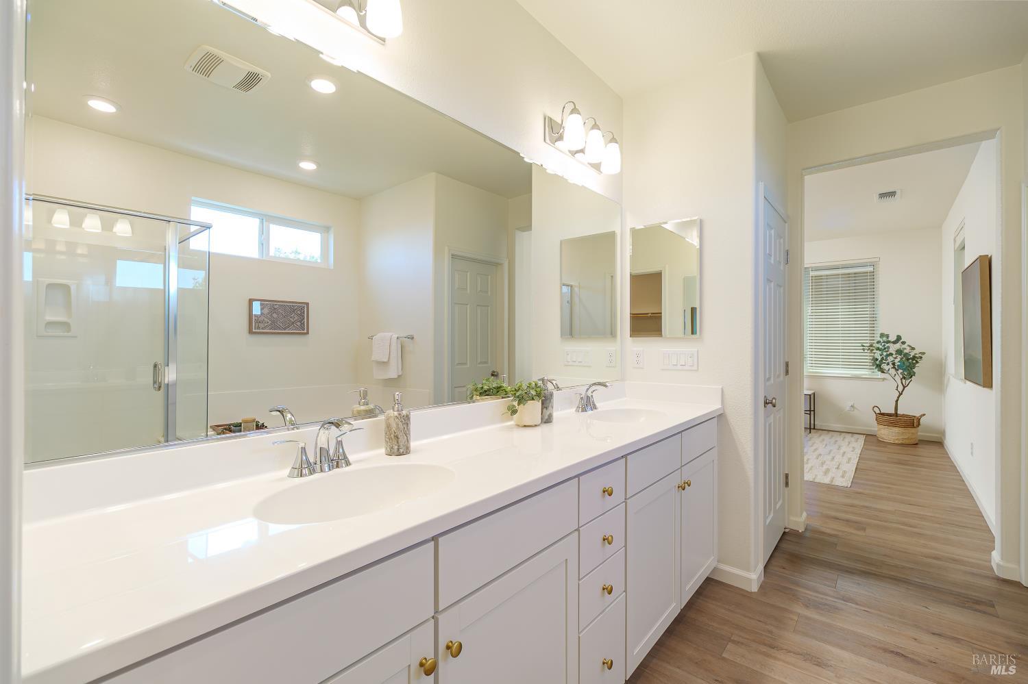 504 Ruby Street Petaluma CA 94952